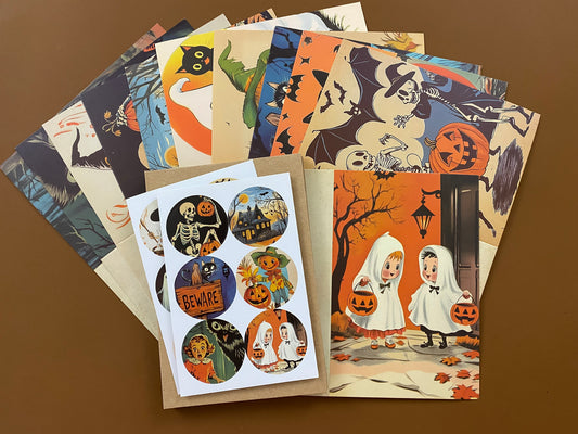 Vintage Style Halloween Card Set