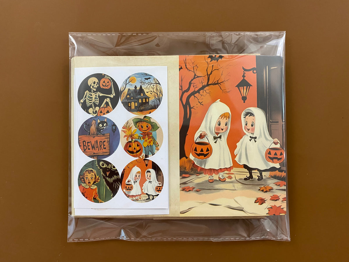 Vintage Style Halloween Card Set